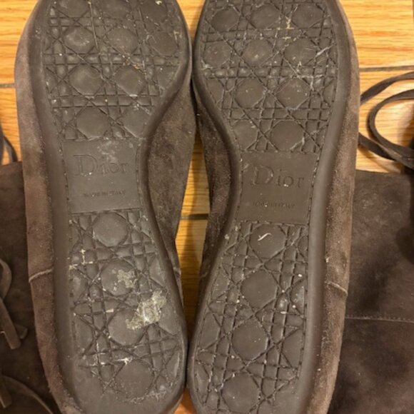 Dior Brown Suede Fringe Booties, Size 39.5, Damaged Right Heel - Picture 10 of 11